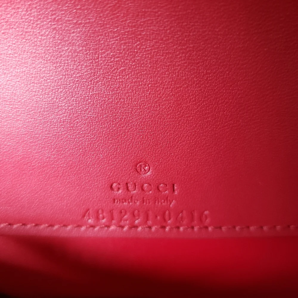 Gucci GG Supreme Mini Cherry Chain Bag - Picture 9 of 11